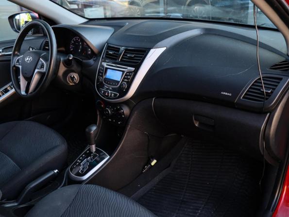 Hyundai Solaris I с пробегом 2013 года, цена 810 000 рублей, 176712 км, седан, Автокод Объявления