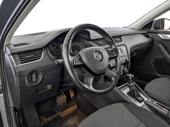 Skoda Octavia III (A7) с пробегом 2013 года, цена 1 270 000 рублей, 101134 км, лифтбек, Автокод Объявления