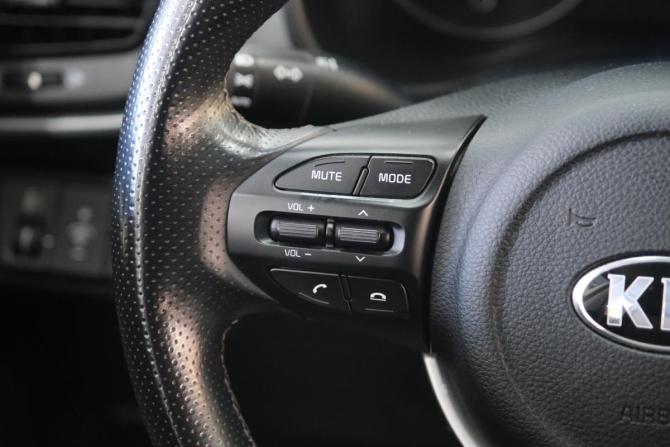 Kia Stonic I с пробегом 2019 года, цена 1 729 000 рублей, 89000 км, внедорожник, Автокод Объявления