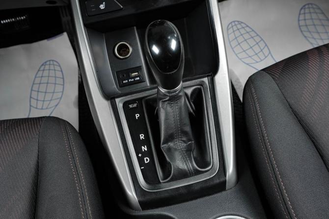 Hyundai Elantra V (MD) Рестайлинг с пробегом 2015 года, цена 959 000 рублей, 282000 км, седан, Автокод Объявления