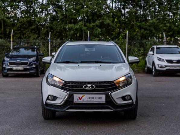 Lada (ВАЗ) Vesta I с пробегом 2018 года, цена 906 000 рублей, 111277 км, универсал, Автокод Объявления