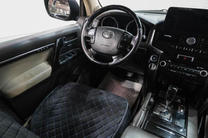 Toyota Land Cruiser 200 Series с пробегом 2009 года, цена 2 949 000 рублей, 357000 км, внедорожник, Автокод Объявления