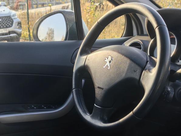 Peugeot 408 I с пробегом 2014 года, цена 579 000 рублей, 163700 км, седан, Автокод Объявления