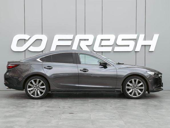 Mazda 6 III (GJ) Рестайлинг 2 с пробегом 2021 года, цена 2 592 070 рублей, 91939 км, седан, Автокод Объявления