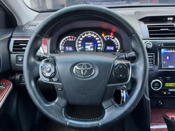Toyota Camry VII (XV50) с пробегом 2013 года, цена 1 460 999 рублей, 362559 км, седан, Автокод Объявления