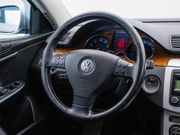 Volkswagen Passat B6 с пробегом 2008 года, цена 695 000 рублей, 348505 км, седан, Автокод Объявления
