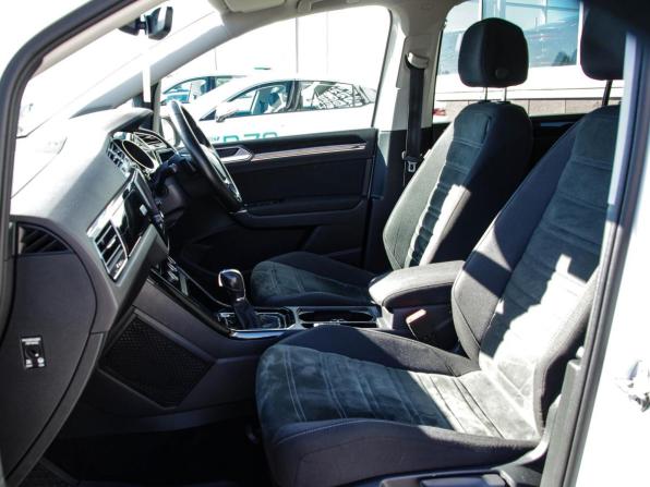 Volkswagen Touran II с пробегом 2016 года, цена 1 579 000 рублей, 87211 км, компактвэн, Автокод Объявления