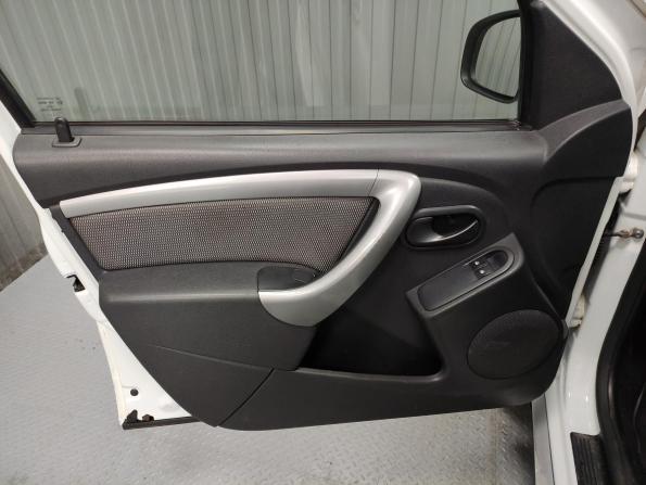 Renault Duster I с пробегом 2013 года, цена 770 000 рублей, 172275 км, внедорожник, Автокод Объявления