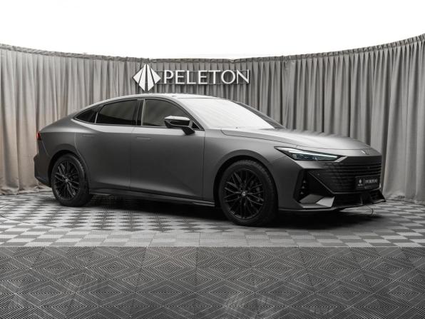 Changan UNI-V I с пробегом 2023 года, цена 2 280 000 рублей, 18596 км, лифтбек, Автокод Объявления