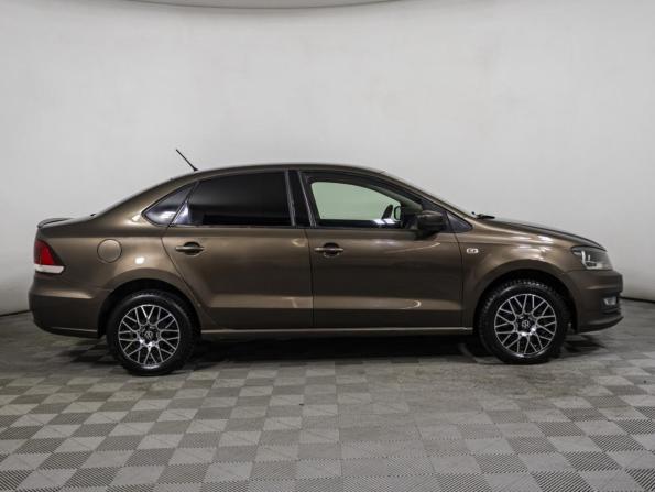 Volkswagen Polo V Рестайлинг с пробегом 2015 года, цена 899 000 рублей, 187500 км, седан, Автокод Объявления