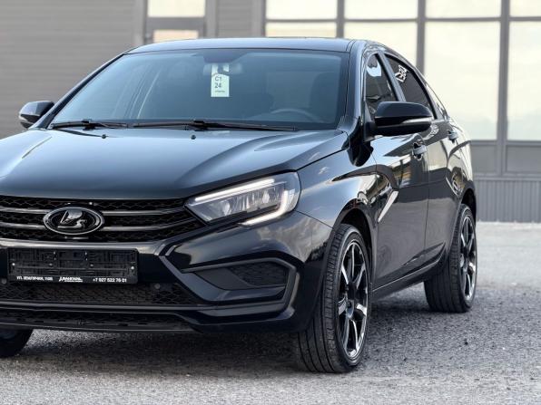 Lada (ВАЗ) Vesta I Рестайлинг (NG) с пробегом 2024 года, цена 1 399 000 рублей, 15675 км, седан, Автокод Объявления