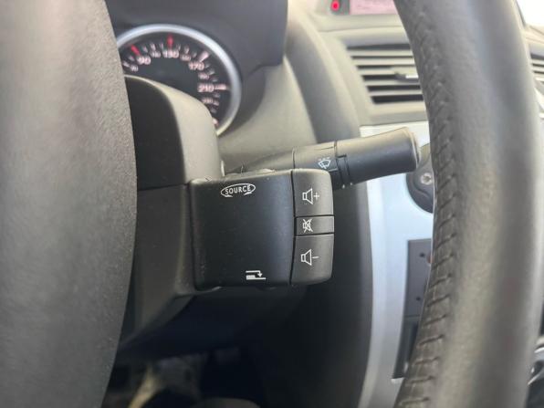 Renault Megane II Рестайлинг с пробегом 2009 года, цена 699 000 рублей, 91410 км, седан, Автокод Объявления