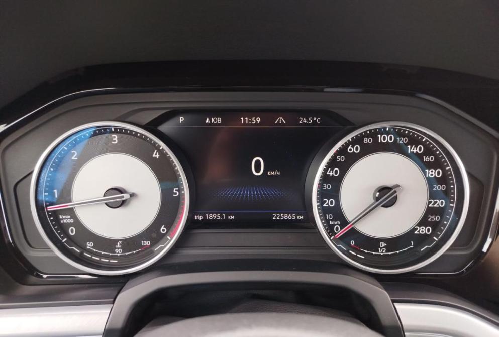 Volkswagen Touareg III Саратов  - изображение 13