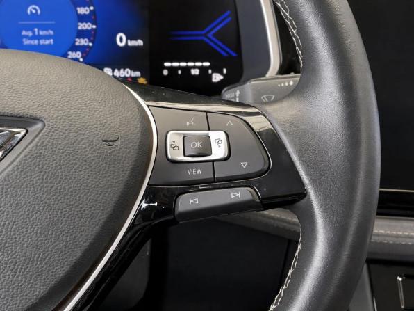 Jetta VS7 I Рестайлинг 1 с пробегом 2023 года, цена 2 057 000 рублей, 56750 км, внедорожник, Автокод Объявления