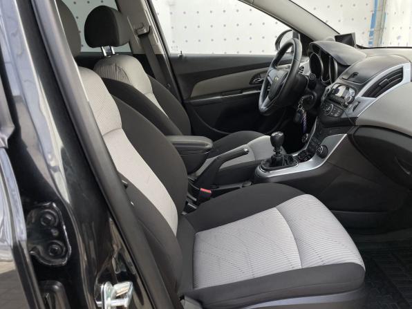 Chevrolet Cruze I Рестайлинг с пробегом 2013 года, цена 810 000 рублей, 177053 км, хэтчбек, Автокод Объявления