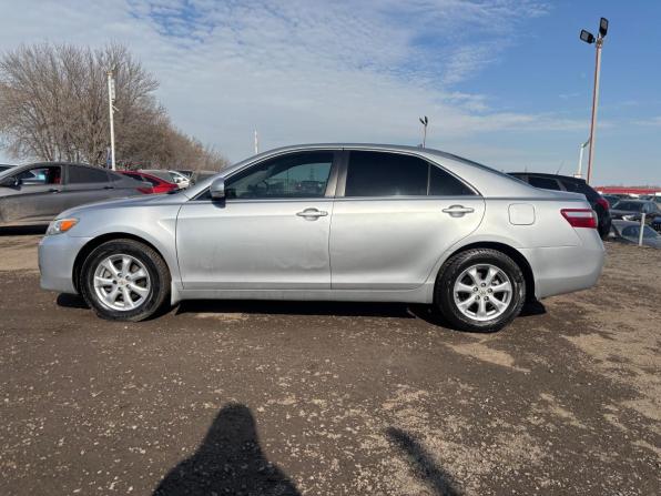 Toyota Camry VI (XV40) Рестайлинг с пробегом 2011 года, цена 825 000 рублей, 294420 км, седан, Автокод Объявления
