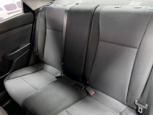 Hyundai Solaris II с пробегом 2018 года, цена 895 000 рублей, 142352 км, седан, Автокод Объявления