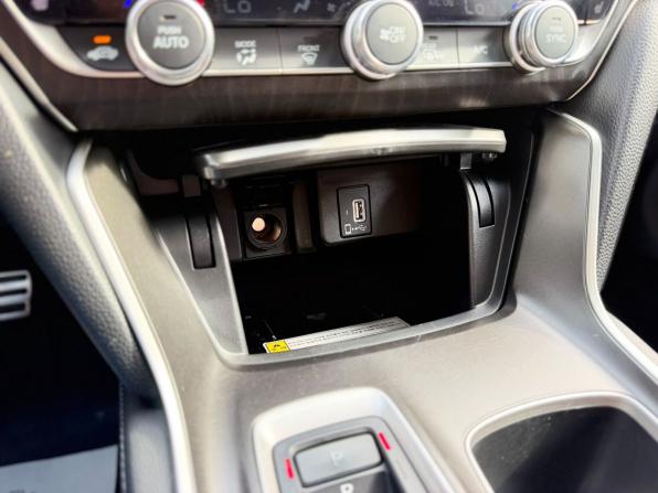 Honda Accord X с пробегом 2019 года, цена 2 890 000 рублей, 78479 км, седан, Автокод Объявления