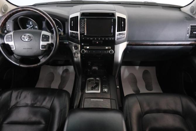 Toyota Land Cruiser 200 Series Рестайлинг 1 с пробегом 2013 года, цена 5 099 000 рублей, 129190 км, внедорожник, Автокод Объявления