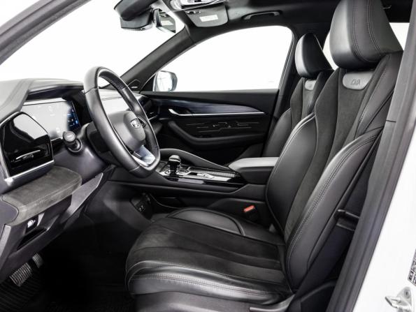 Geely Monjaro I с пробегом 2024 года, цена 3 399 000 рублей, 48761 км, внедорожник, Автокод Объявления