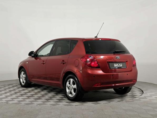 Kia Ceed I с пробегом 2009 года, цена 525 000 рублей, 227295 км, хэтчбек, Автокод Объявления