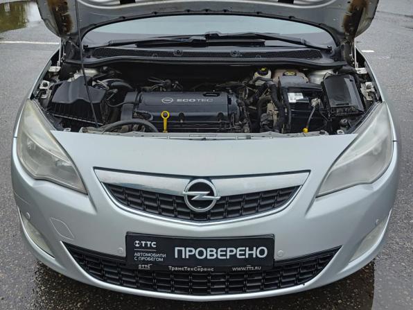 Opel Astra J с пробегом 2012 года, цена 648 000 рублей, 182116 км, хэтчбек, Автокод Объявления