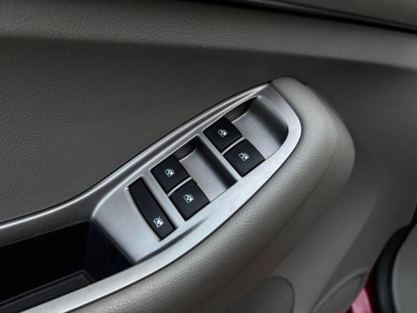 Chevrolet Orlando I с пробегом 2012 года, цена 1 046 000 рублей, 165849 км, компактвэн, Автокод Объявления