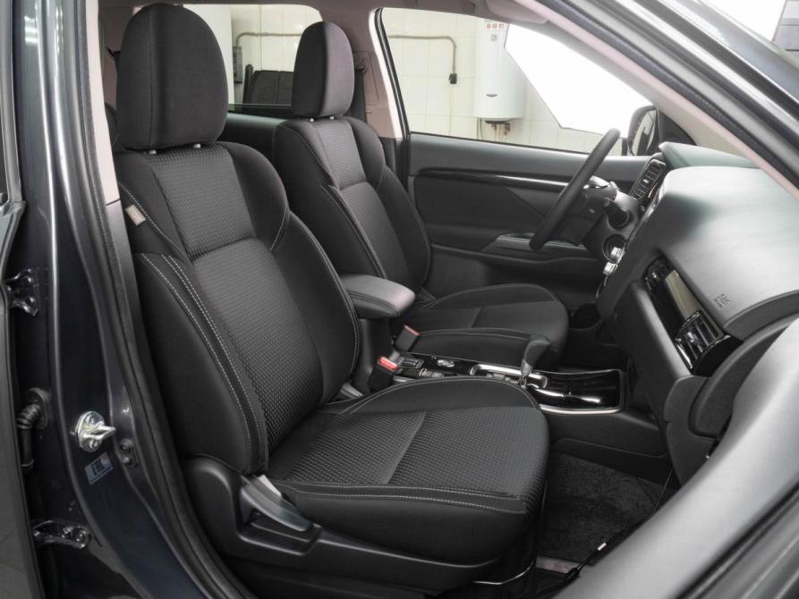 Mitsubishi Outlander III Рестайлинг 3 Тюмень  - изображение 13