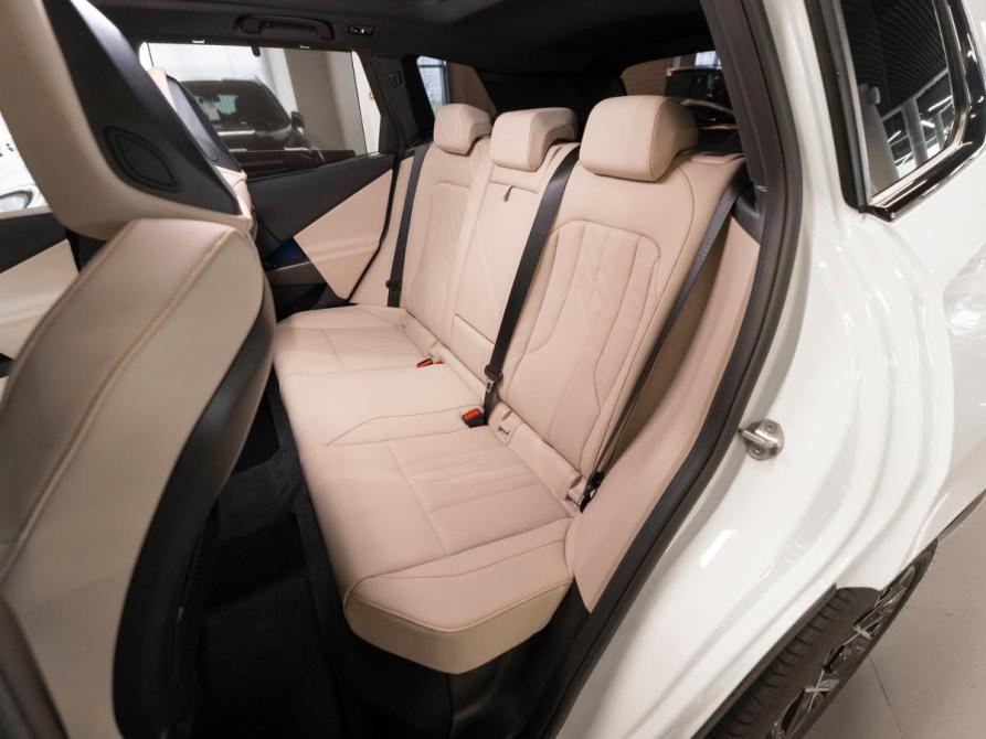 BMW X3 IV (G45/G48) Москва  - изображение 16