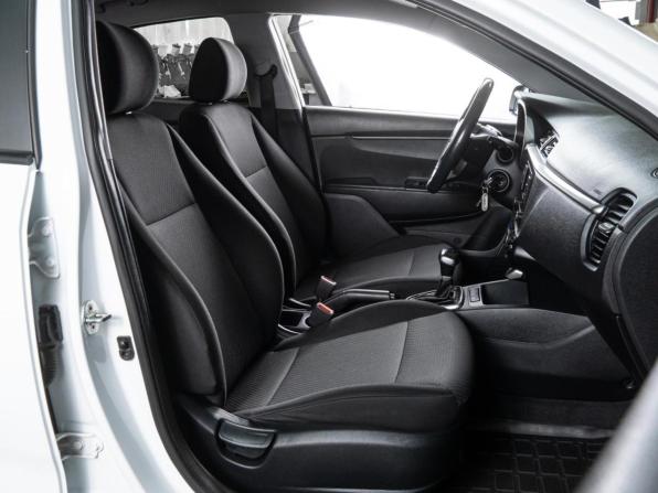 Kia Rio IV Рестайлинг с пробегом 2020 года, цена 1 300 000 рублей, 97463 км, седан, Автокод Объявления