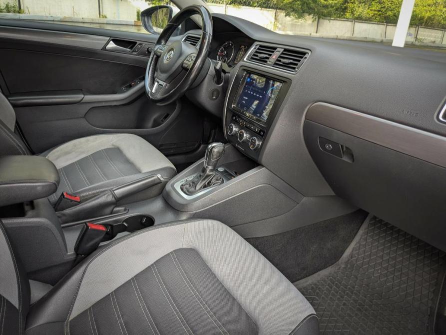 Volkswagen Jetta VI Екатеринбург  - изображение 11
