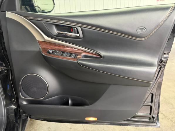 Toyota Harrier III (XU60) с пробегом 2017 года, цена 2 297 000 рублей, 164757 км, внедорожник, Автокод Объявления
