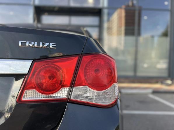Chevrolet Cruze I Рестайлинг с пробегом 2013 года, цена 743 000 рублей, 176000 км, седан, Автокод Объявления