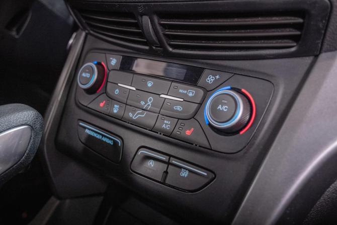 Ford Escape III Рестайлинг с пробегом 2019 года, цена 1 829 000 рублей, 65000 км, внедорожник, Автокод Объявления