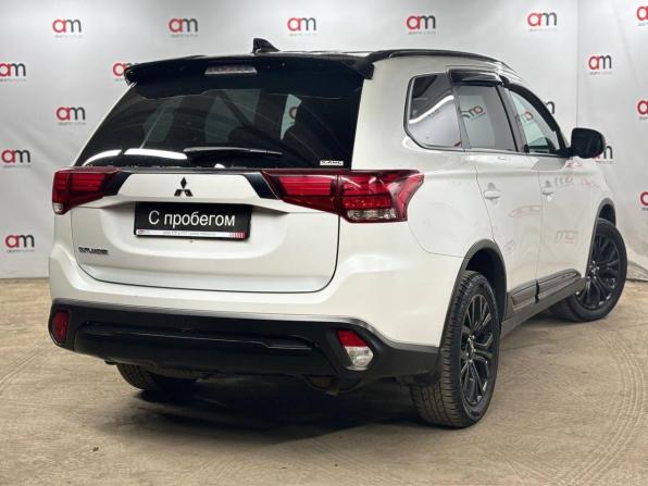 Mitsubishi Outlander III Рестайлинг 3 с пробегом 2022 года, цена 2 579 000 рублей, 106000 км, внедорожник, Автокод Объявления