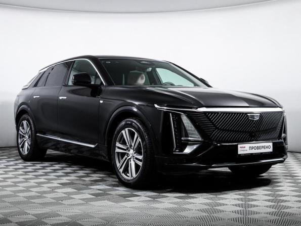 Cadillac Lyriq с пробегом 2023 года, цена 8 300 000 рублей, 5060 км, внедорожник, Автокод Объявления