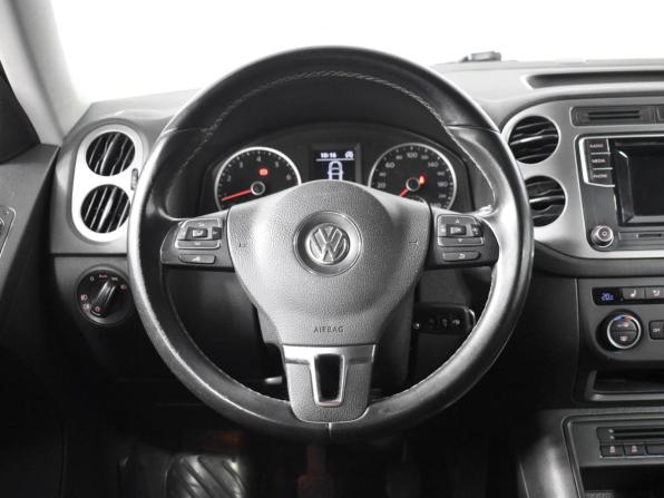 Volkswagen Tiguan I Рестайлинг с пробегом 2016 года, цена 1 296 200 рублей, 150285 км, внедорожник, Автокод Объявления