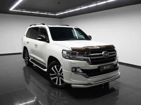 Toyota Land Cruiser 200 Series Рестайлинг 2 с пробегом 2018 года, цена 6 650 000 рублей, 145058 км, внедорожник, Автокод Объявления