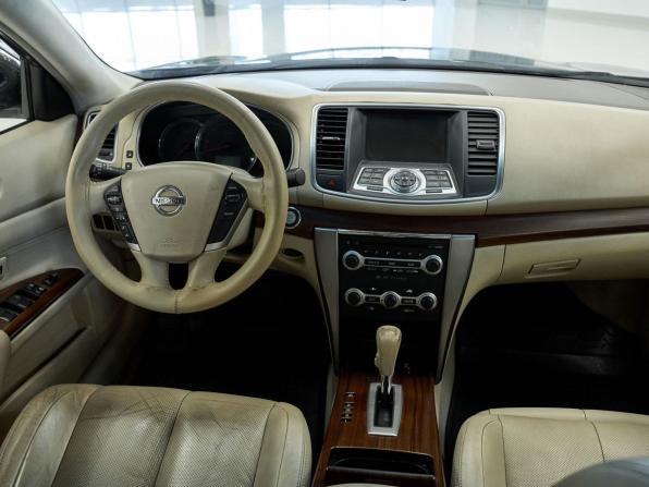 Nissan Teana II (J32) Рестайлинг с пробегом 2011 года, цена 940 000 рублей, 196603 км, седан, Автокод Объявления