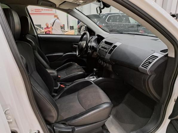Peugeot 4007 с пробегом 2012 года, цена 650 000 рублей, 354974 км, внедорожник, Автокод Объявления