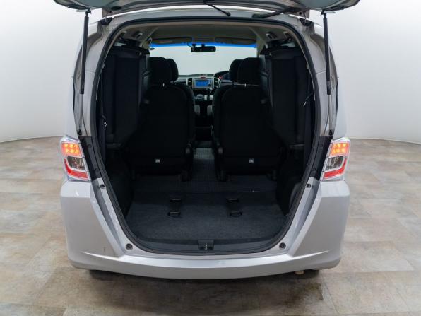 Honda Freed I Рестайлинг с пробегом 2012 года, цена 1 150 000 рублей, 150000 км, компактвэн, Автокод Объявления