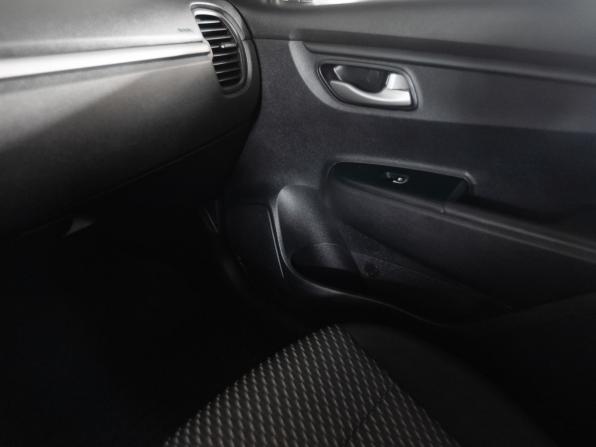 Kia Rio IV с пробегом 2018 года, цена 1 280 000 рублей, 103807 км, седан, Автокод Объявления