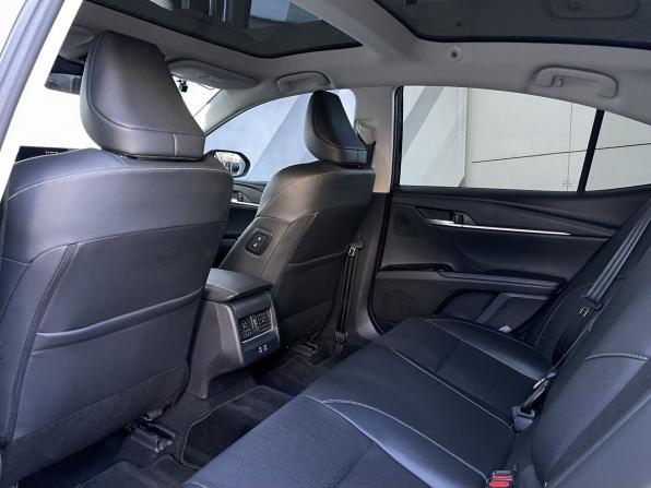 Toyota Camry IX (XV80) China Market с пробегом 2024 года, цена 3 750 000 рублей, 25194 км, седан, Автокод Объявления
