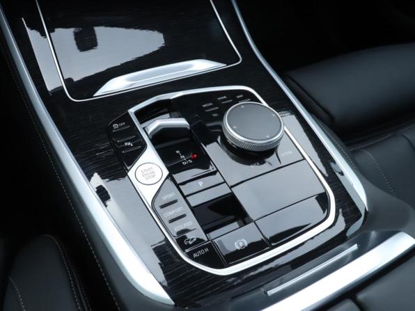 BMW X5 IV (G05/G18) Рестайлинг с пробегом 2025 года, цена 12 995 000 рублей, 2077 км, внедорожник, Автокод Объявления