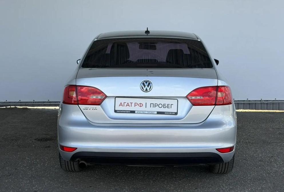 Volkswagen Jetta VI Киров  - изображение 6