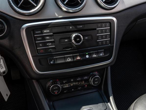 Mercedes-Benz CLA I (C117 X117) с пробегом 2015 года, цена 1 390 000 рублей, 238262 км, седан, Автокод Объявления