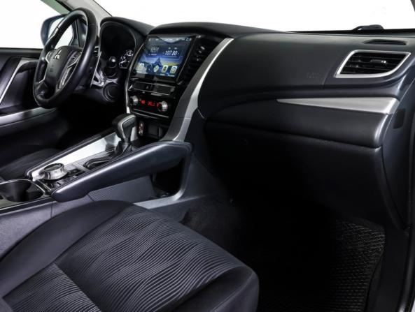 Mitsubishi Pajero Sport III Рестайлинг с пробегом 2020 года, цена 3 490 000 рублей, 90412 км, внедорожник, Автокод Объявления