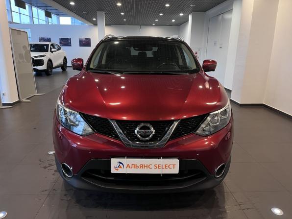 Nissan Qashqai II с пробегом 2018 года, цена 2 035 000 рублей, 106490 км, внедорожник, Автокод Объявления