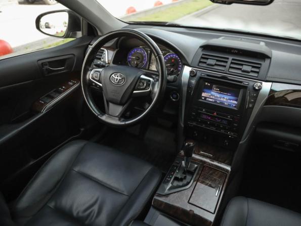 Toyota Camry VII (XV50) Рестайлинг с пробегом 2014 года, цена 1 949 000 рублей, 145909 км, седан, Автокод Объявления