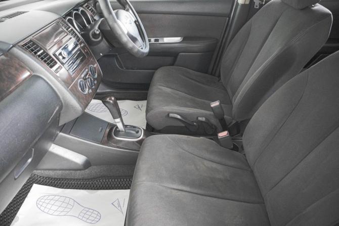 Nissan Tiida I с пробегом 2004 года, цена 449 000 рублей, 124409 км, седан, Автокод Объявления
